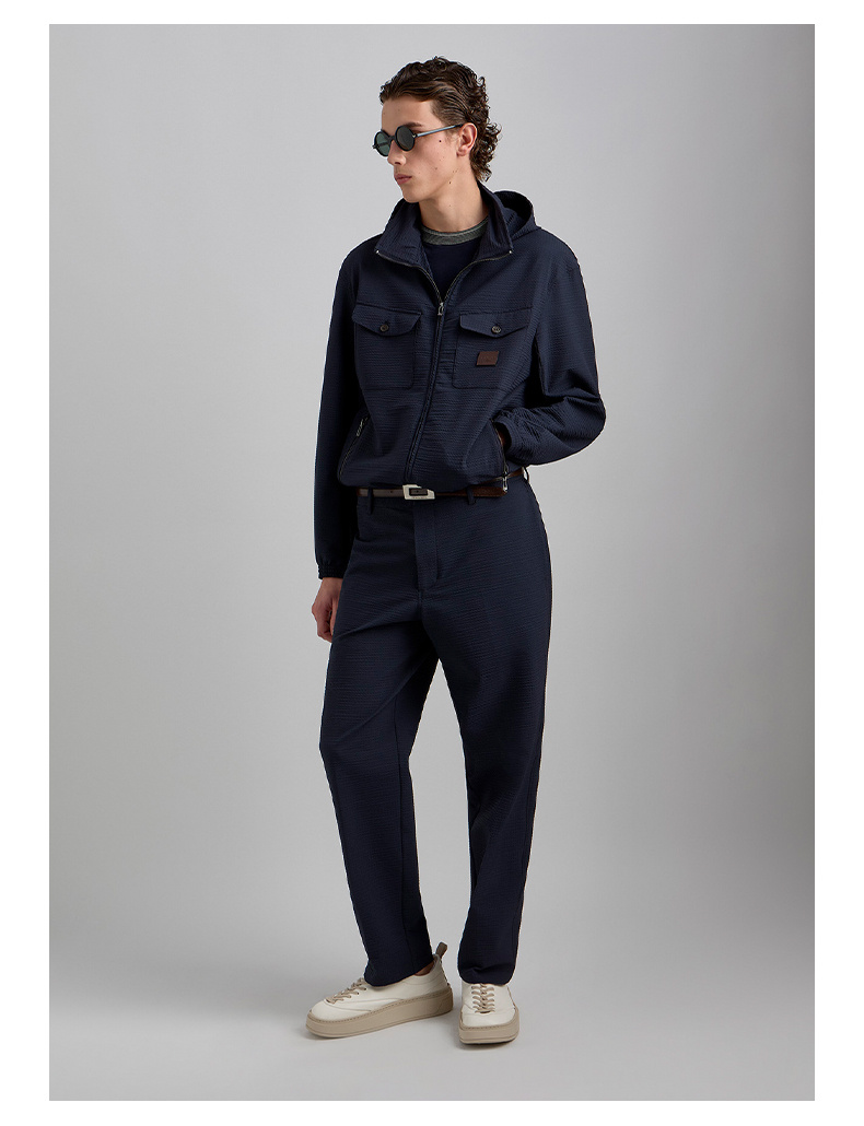 Emporio Armani 男士短款连帽泡泡纱工装夹克运动外套