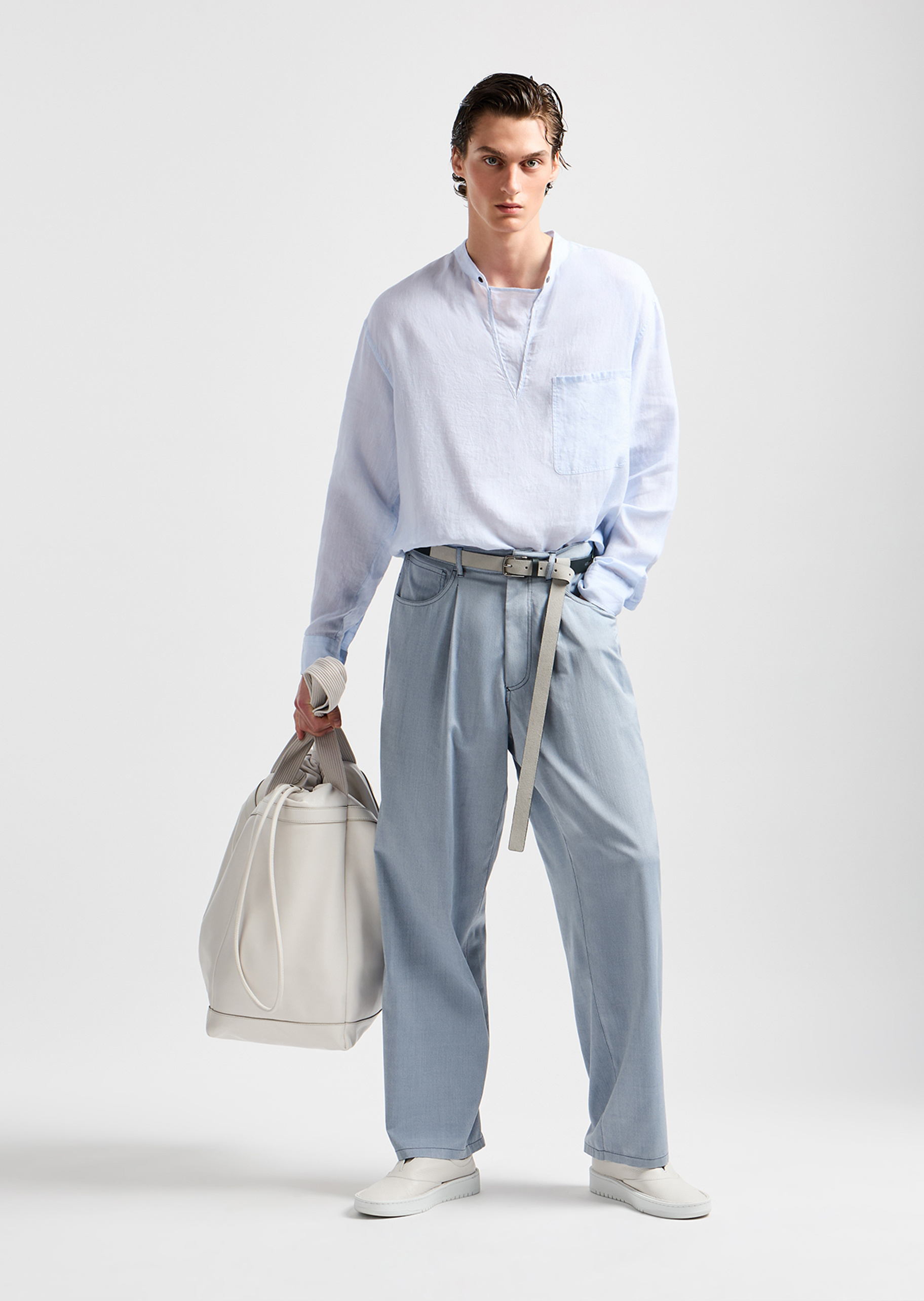 Giorgio Armani 男士牛皮革针扣纯色休闲商务腰带