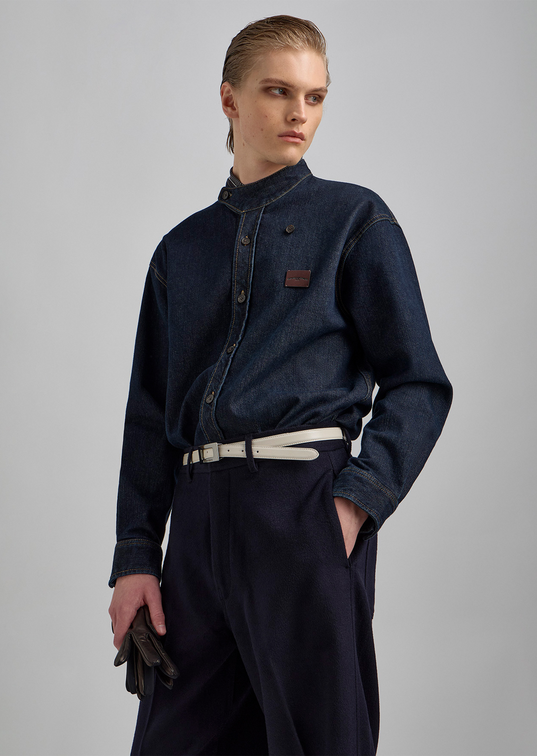 Emporio Armani 男士纯棉长袖小立领落肩牛仔衬衫