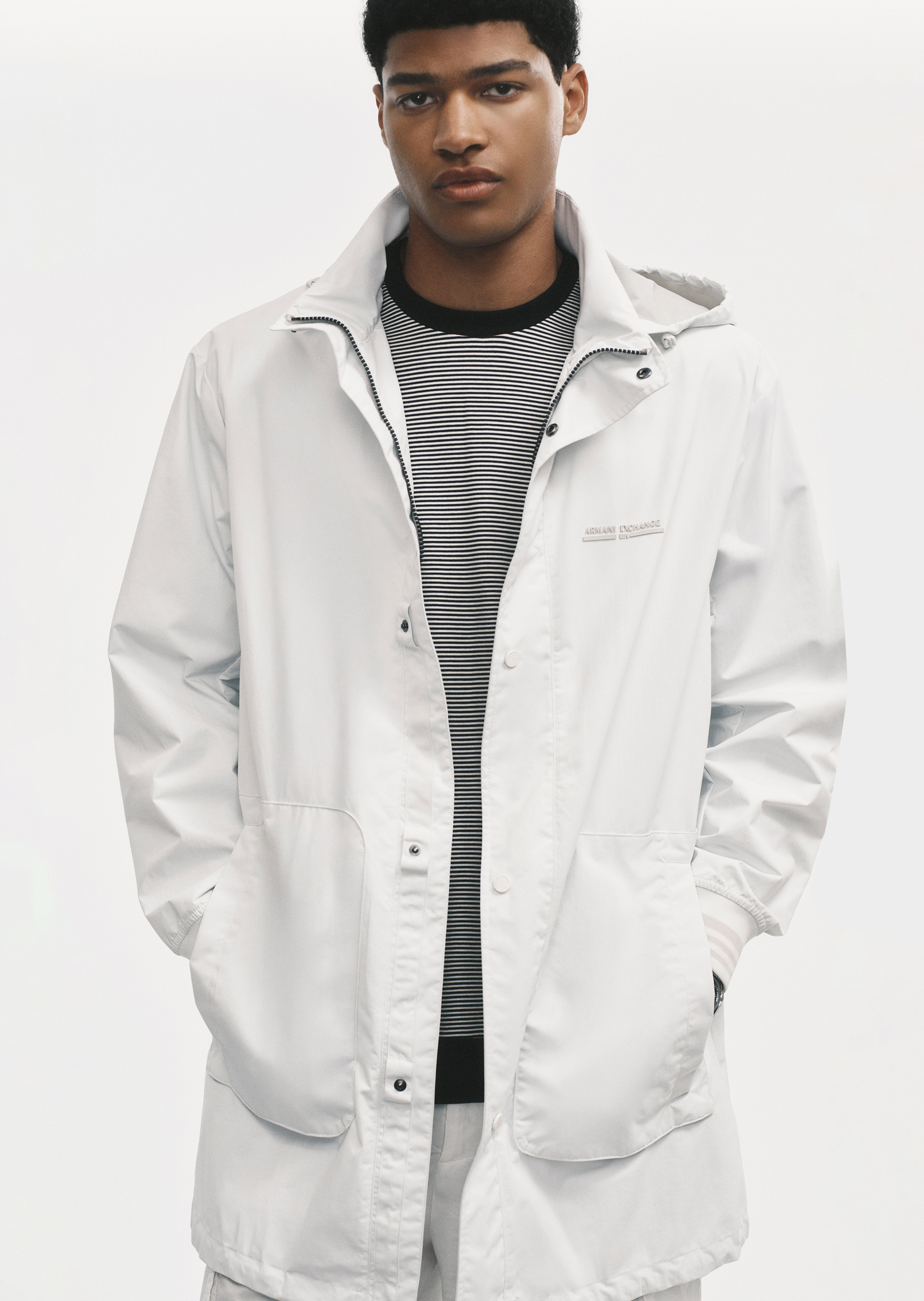 ARMANI EXCHANGE 男士全棉宽松短袖圆领条纹针织T恤
