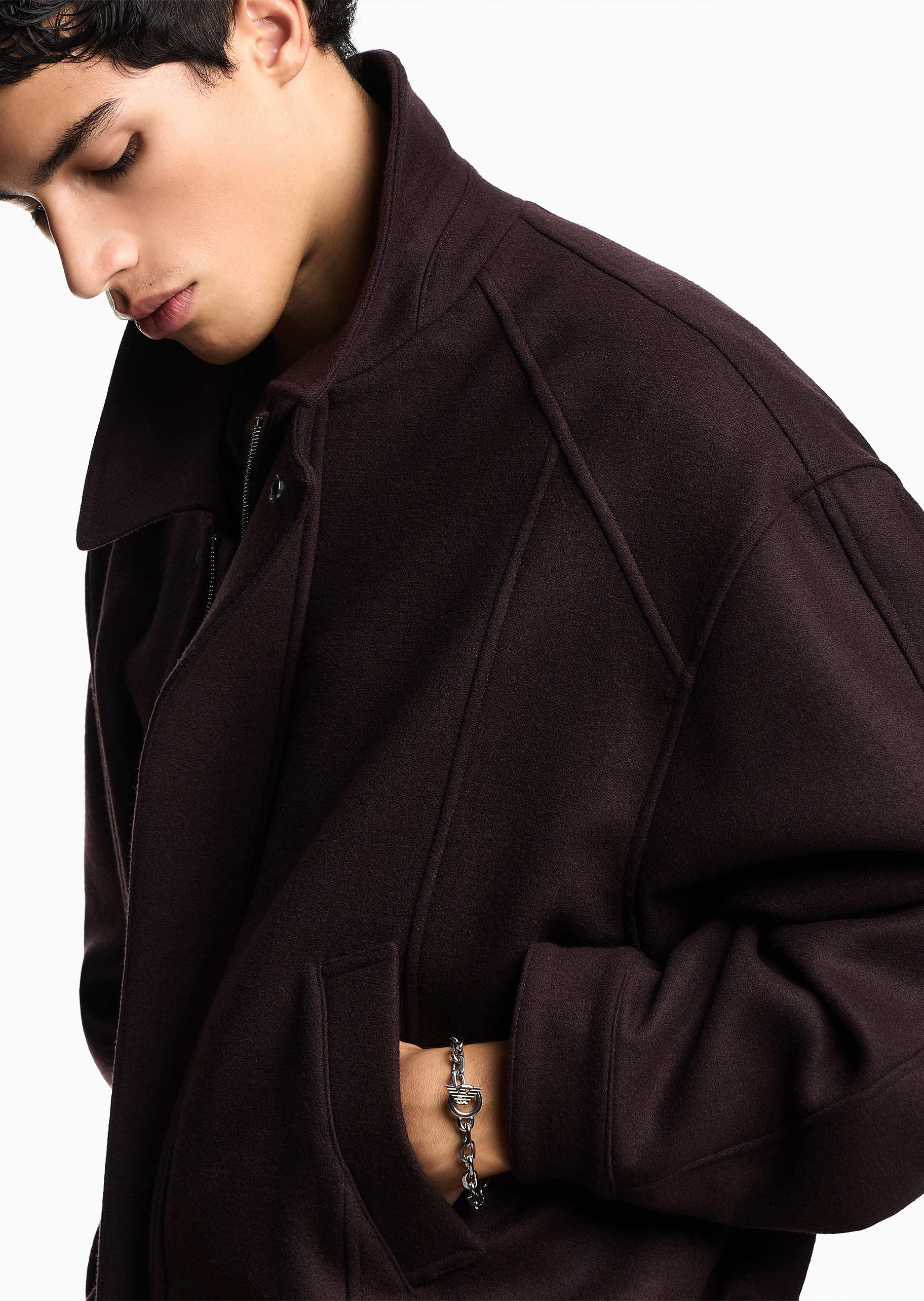 Emporio Armani 男士钢质素色链条式鹰标锁扣潮流手链