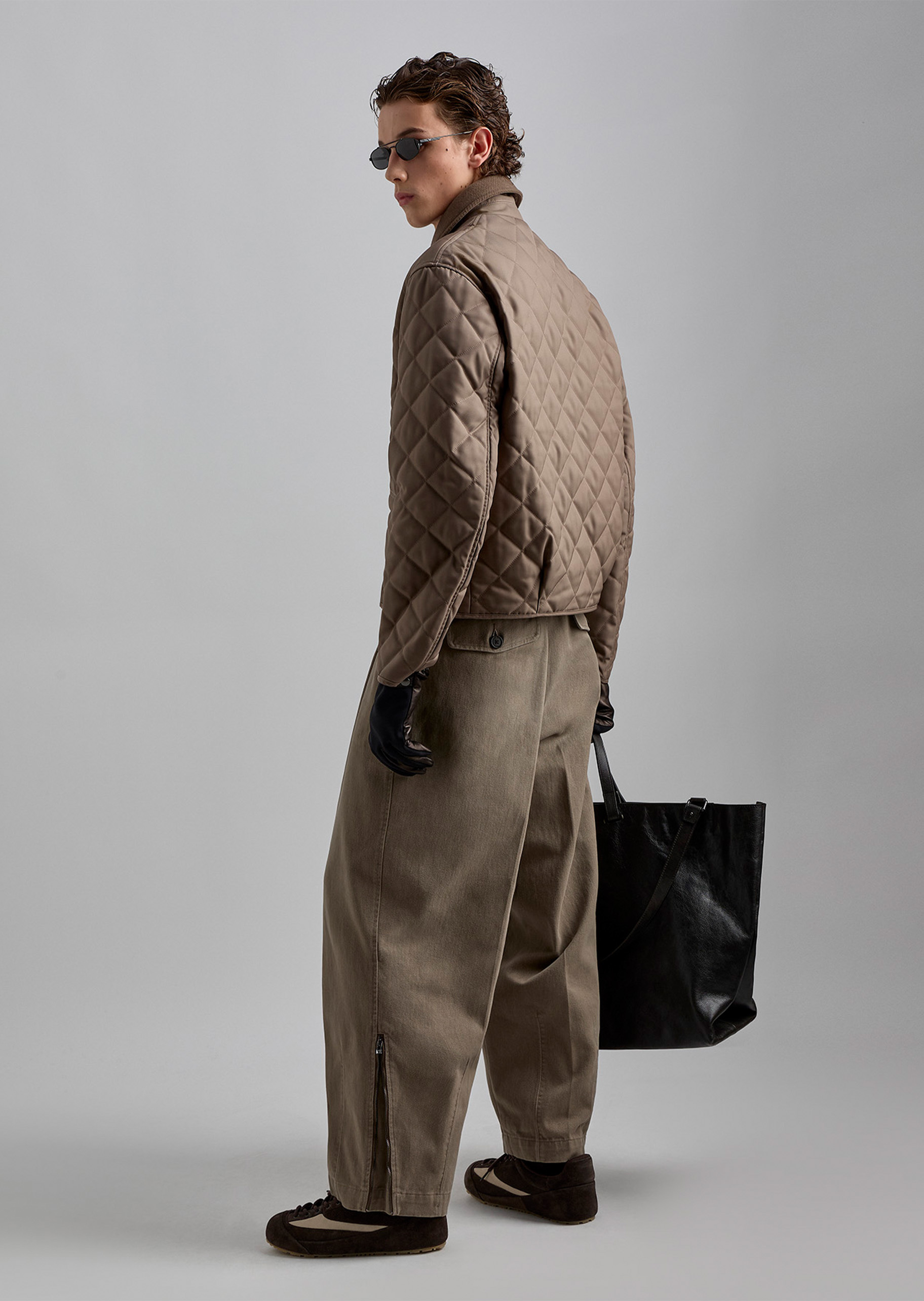 Emporio Armani 男士短款轻薄长袖翻领菱形绗缝休闲时尚棉服