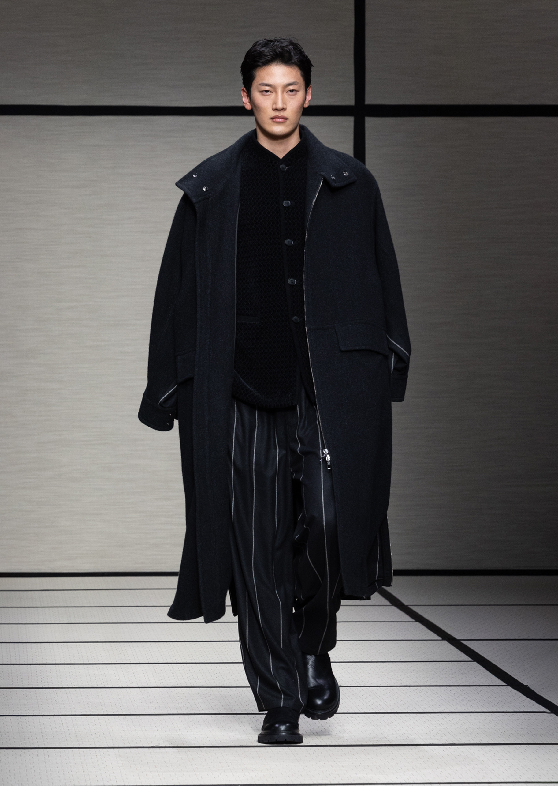 Giorgio Armani 男士长袖小立领单排扣休闲秀场同款西装外套