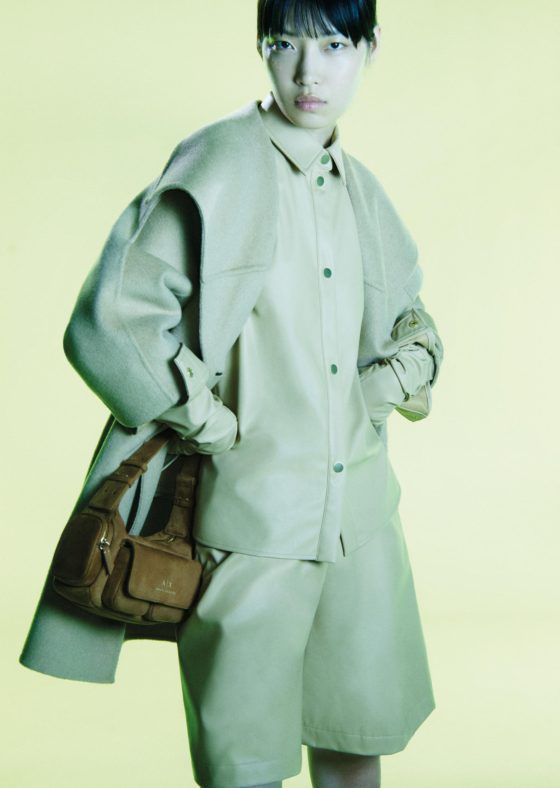 ARMANI EXCHANGE 女士双排扣宽松落肩休闲绒感翻领通勤短大衣