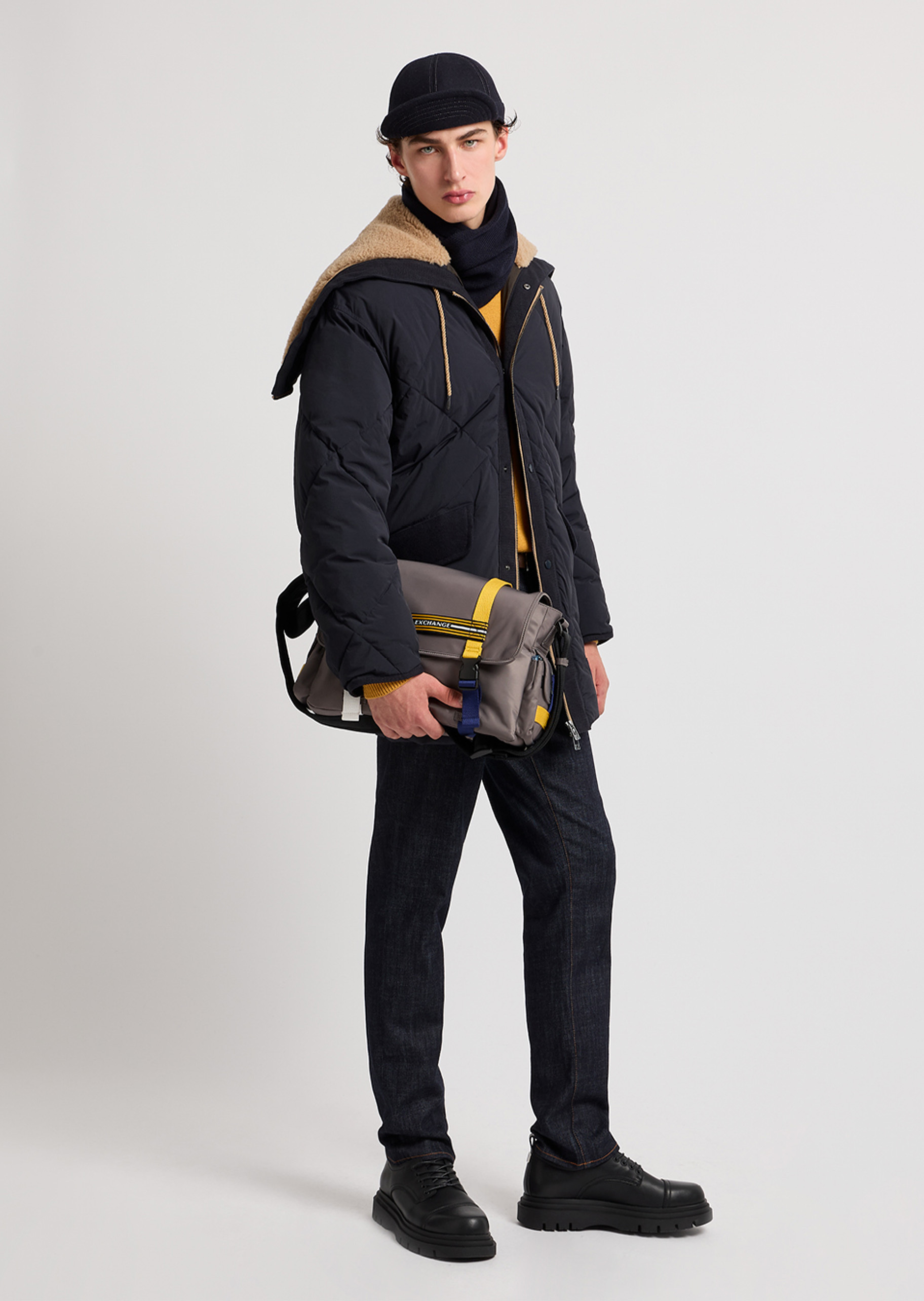 ARMANI EXCHANGE 男士长袖连帽拉链按扣菱形绗缝棉服
