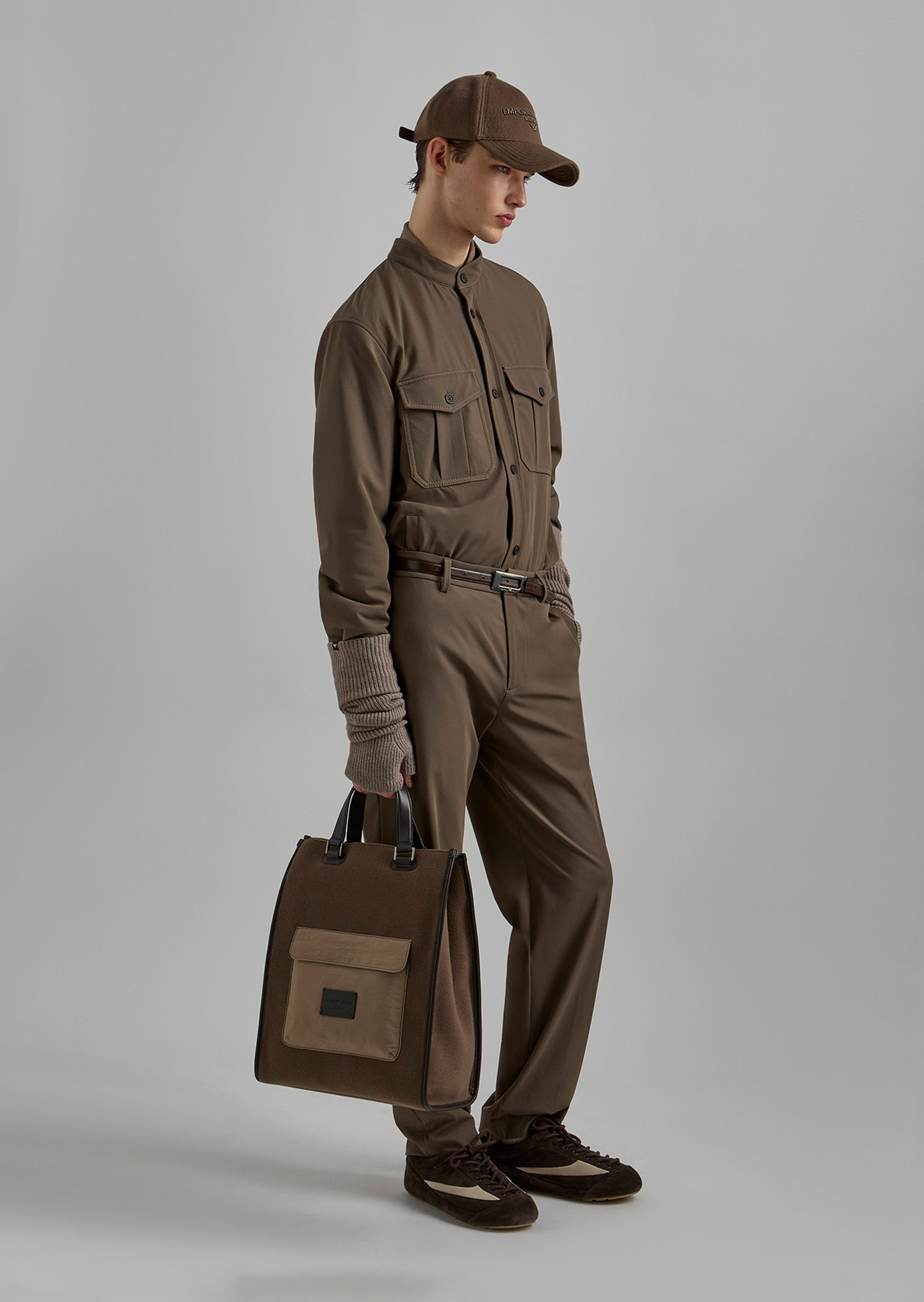 Emporio Armani 男士刺绣宽帽檐出游休闲棒球鸭舌帽
