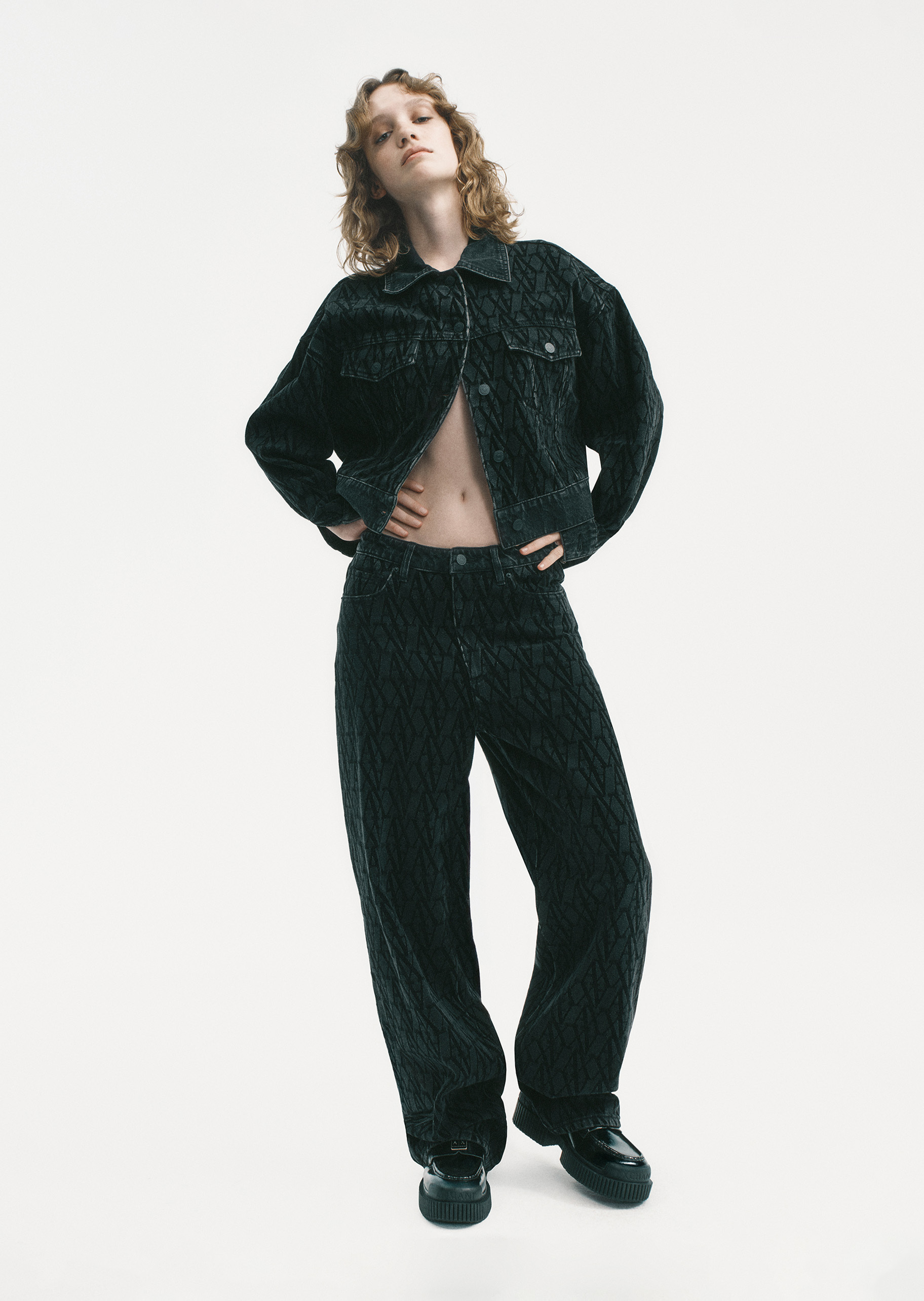 ARMANI EXCHANGE 女士一脚蹬低帮圆头厚底休闲乐福鞋