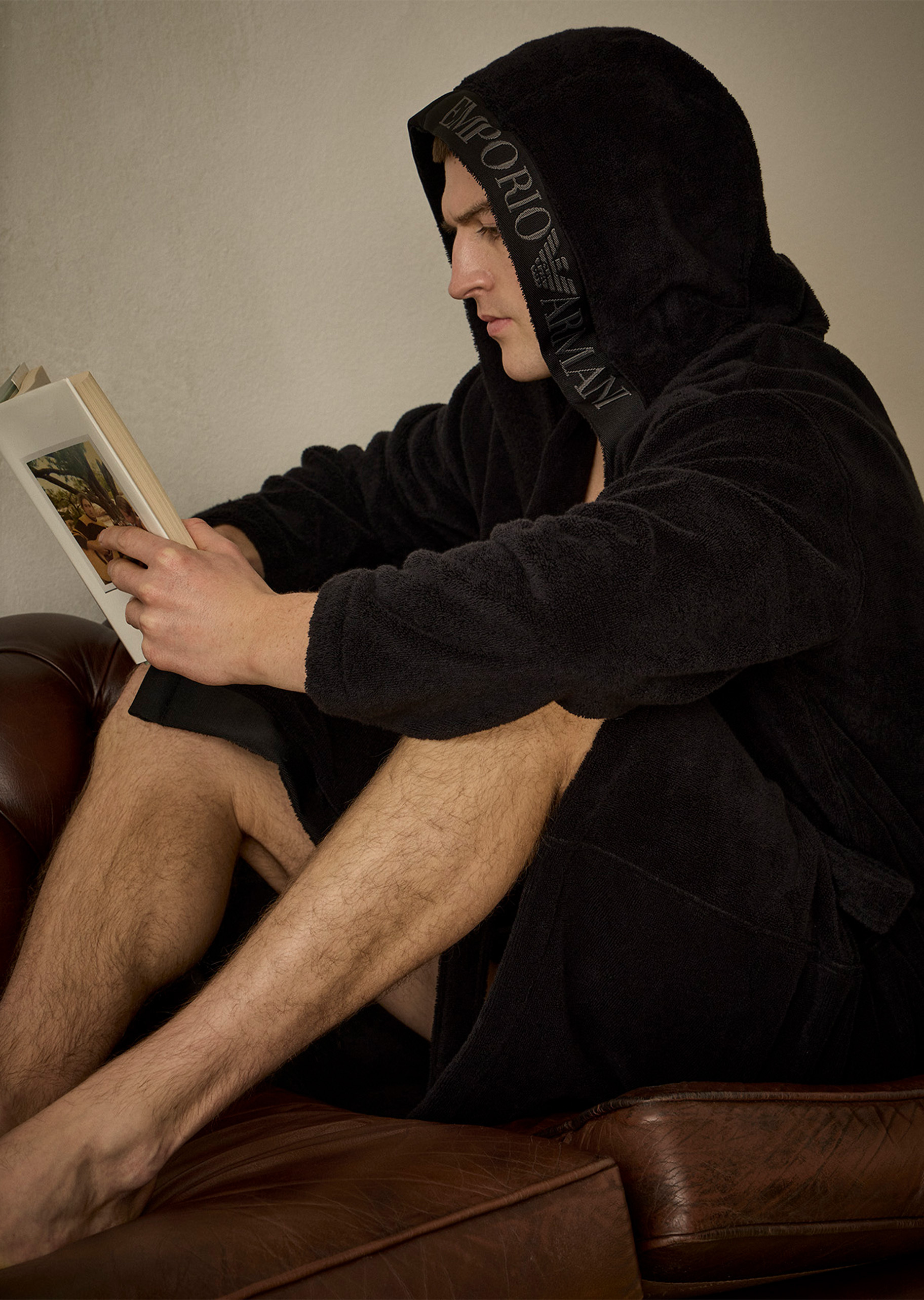 Emporio Armani 男士纯棉长袖连帽系带标识提花饰边浴袍