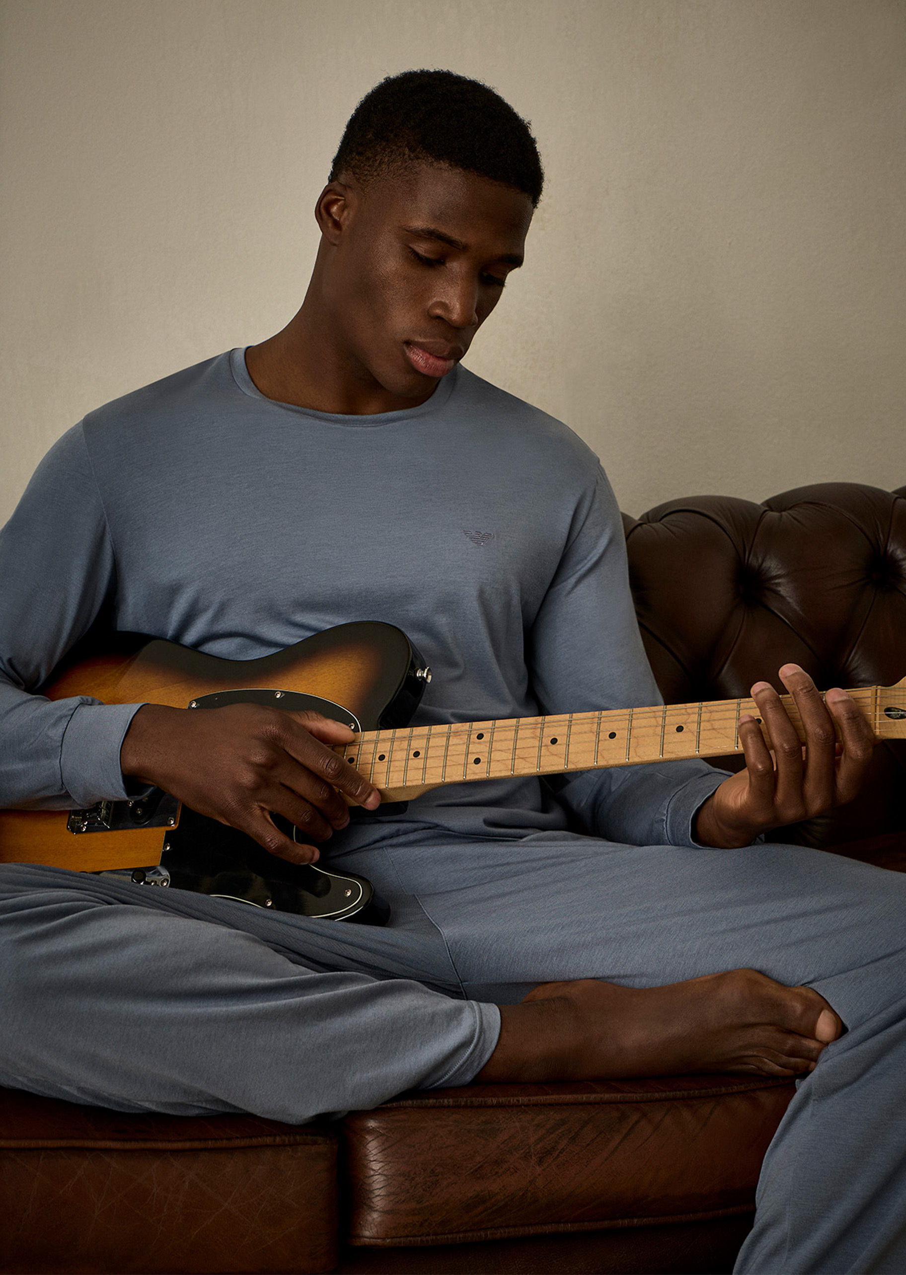 Emporio Armani 男士莱赛尔圆领长袖长裤松驰休闲睡衣套装