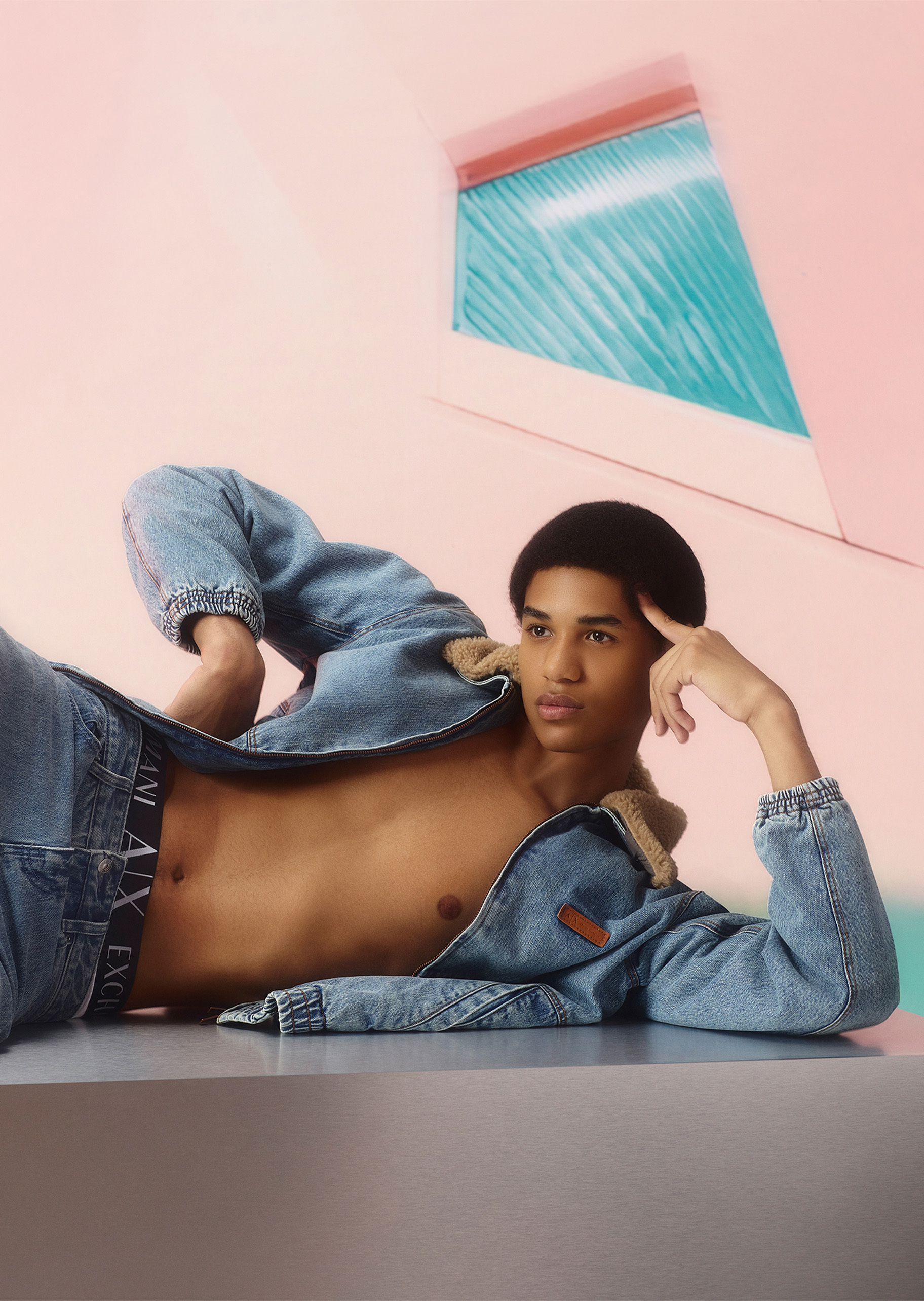 ARMANI EXCHANGE 男士纯棉短款翻领拉链门襟前卫棉服