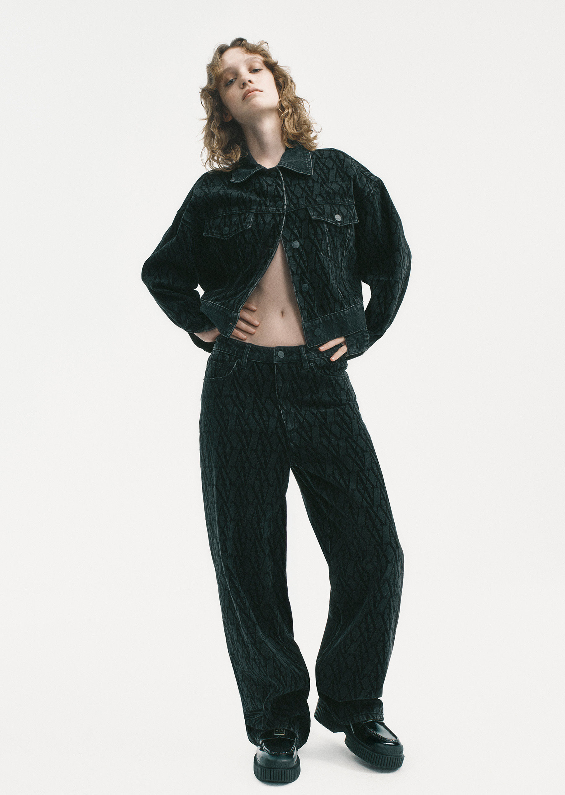 ARMANI EXCHANGE 女士宽松高腰加长直筒满印做旧水洗牛仔裤