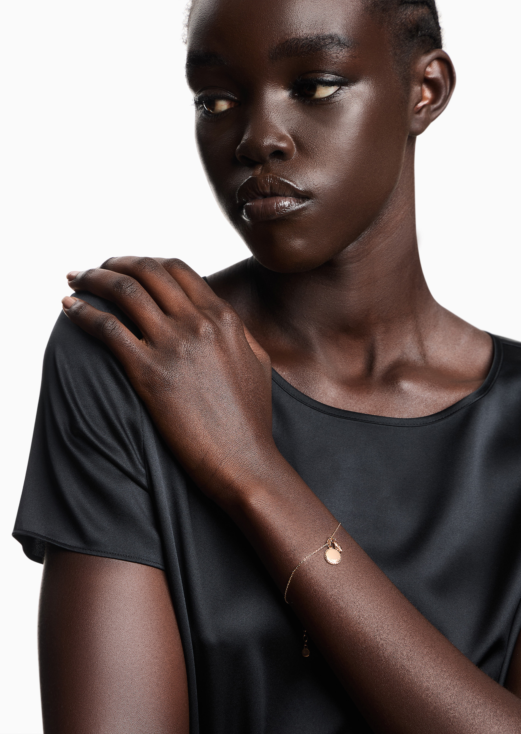 Emporio Armani 女士玫瑰金色四叶草圆形吊牌龙虾扣手链